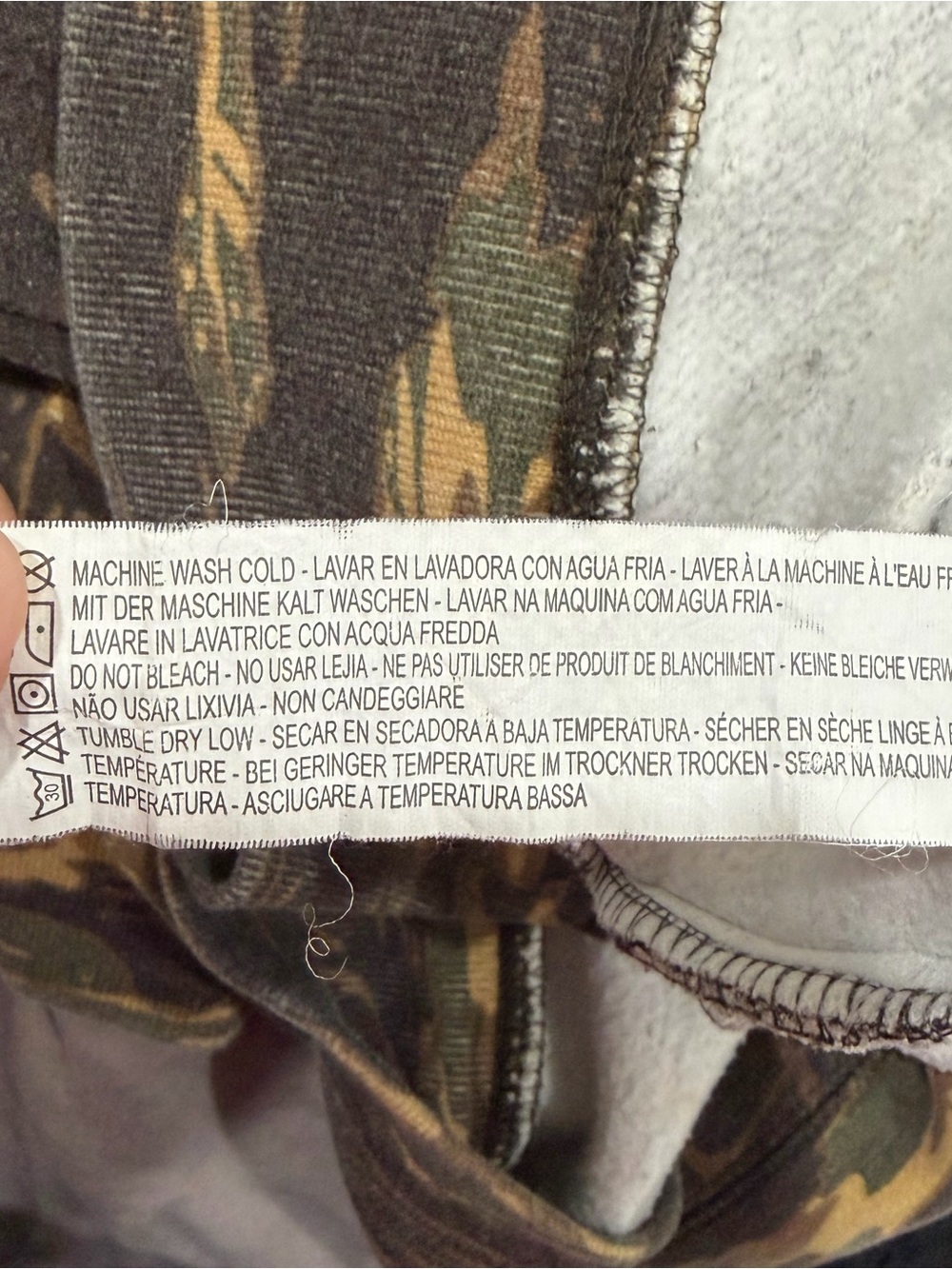 Ecko Unltd Mens XL Camo Sweatshirt Rhino Logo Crewneck Y2K Fleece Pockets - Picture 5 of 6